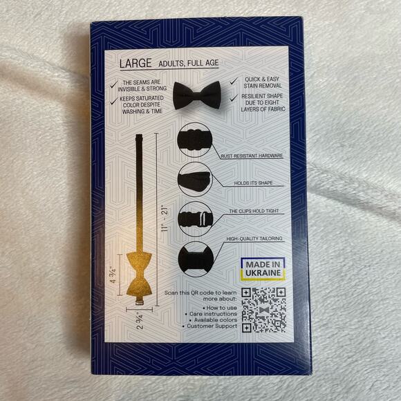 UNBRANDED Large Green Bowtie Pocket Handkerchief Set New In Box Adjustable - Picture 2 of 2